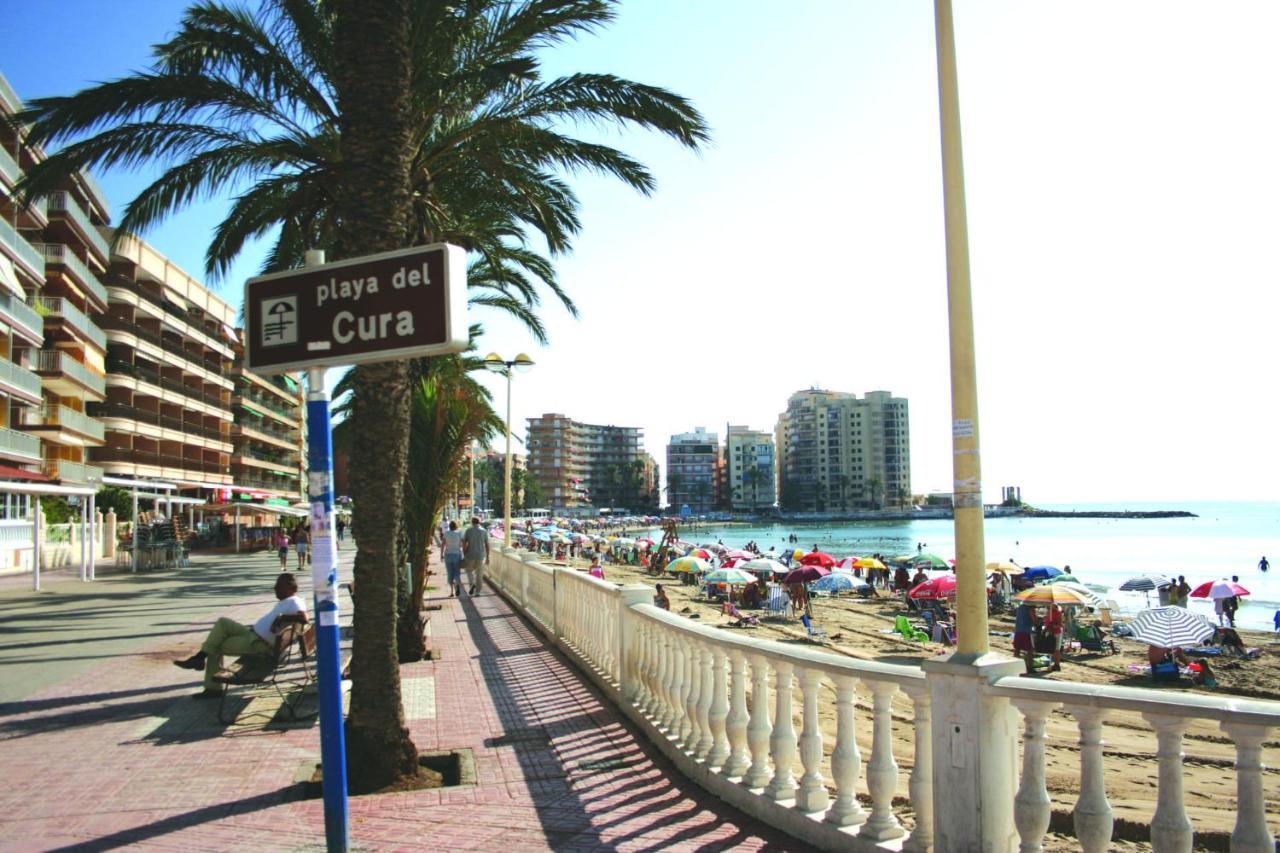 Piso En El Centro Apartment Torrevieja Luaran gambar
